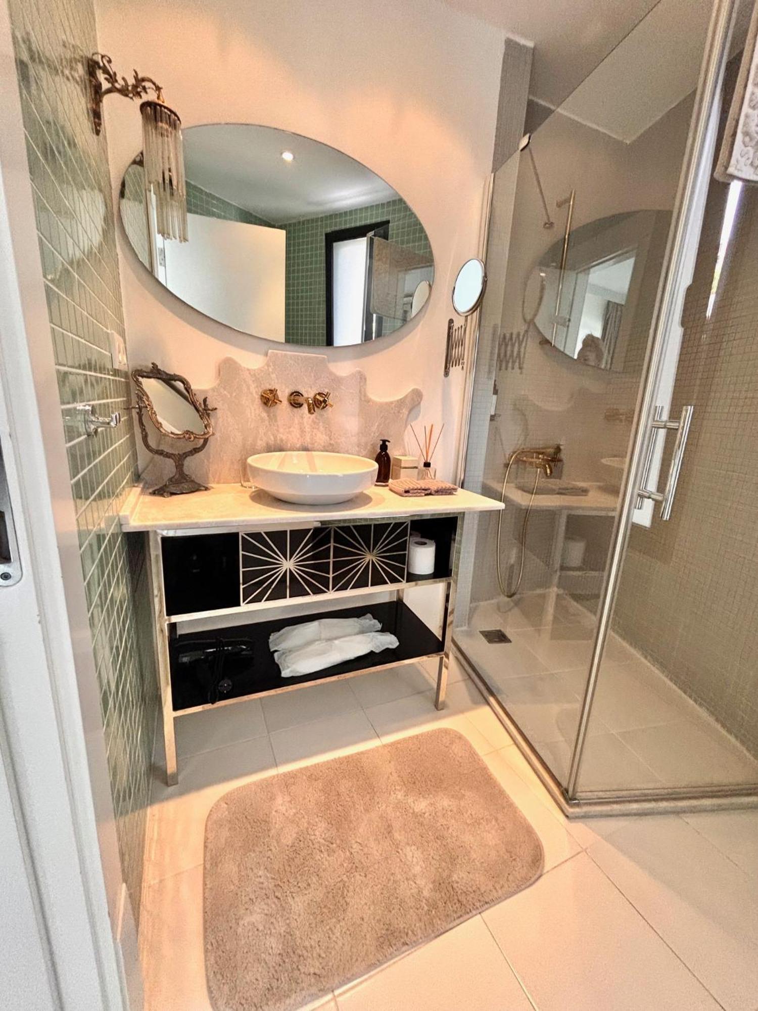 Sato Design Hotel (Adults Only) Кешме Номер фото